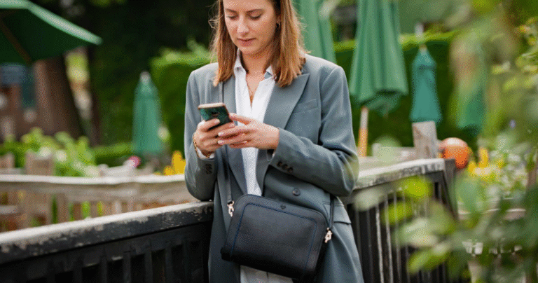 Crossbody Bag: The Perfect Blend of Style and Convenience